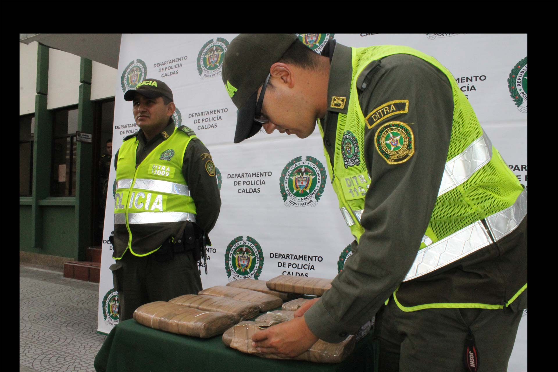 Transportaban 200 kilogramos de cocaína por una carretera de Córdoba