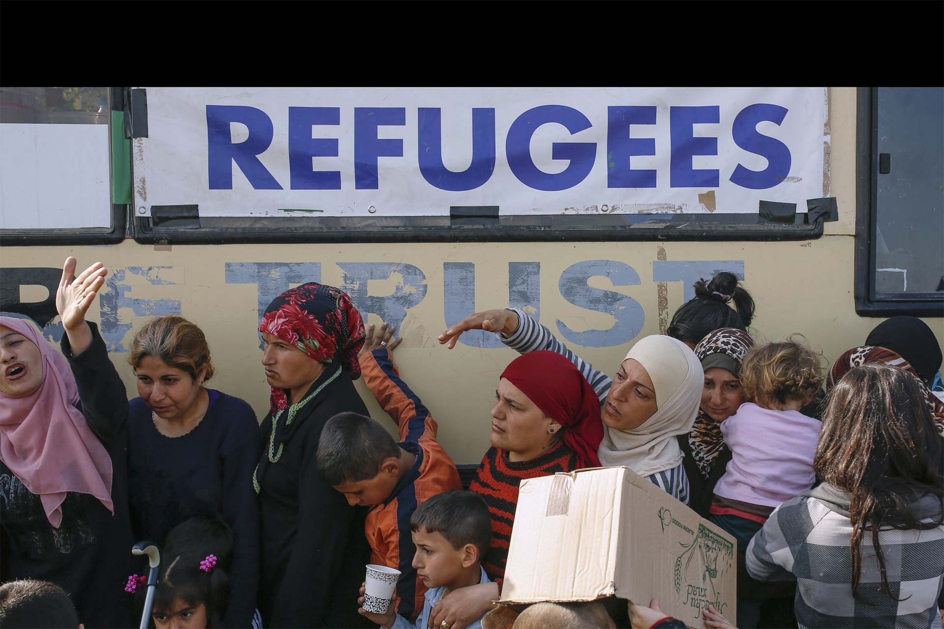 Menos de cien refugiados viajaron desde Turquía al país helénico en las últimas 24 horas