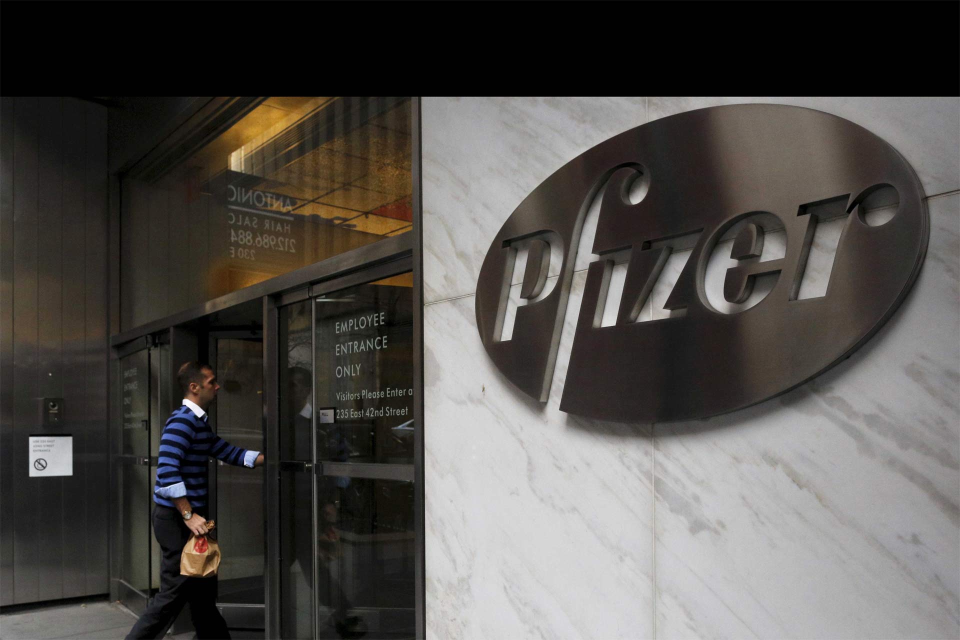 Pfizer quiere absorber a Anacor, tras el fracasado intento de fusión con Allergan