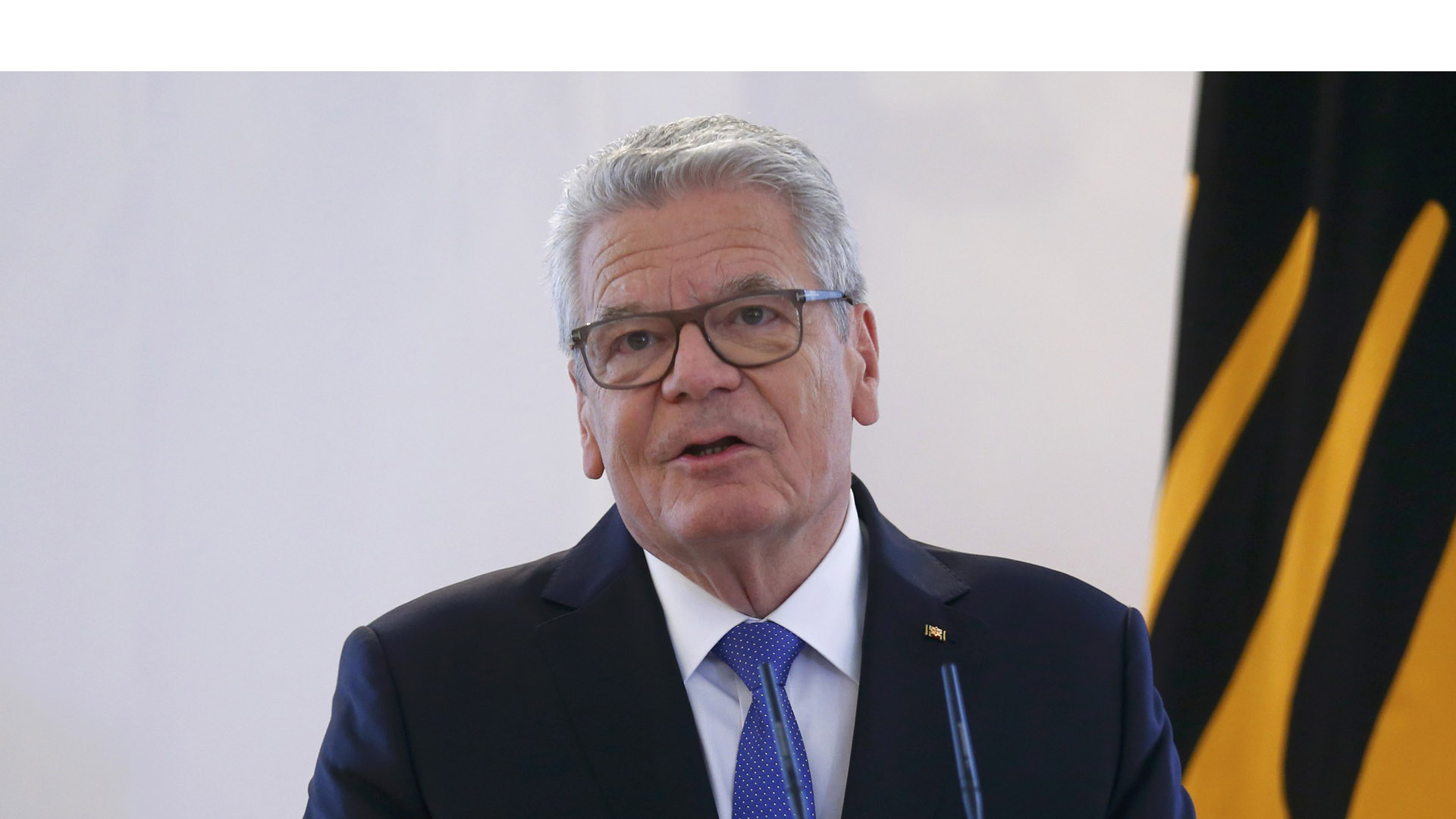 En una rueda de prensa Joachim Gauck, de 76 años, alegó razones de salud y de edad