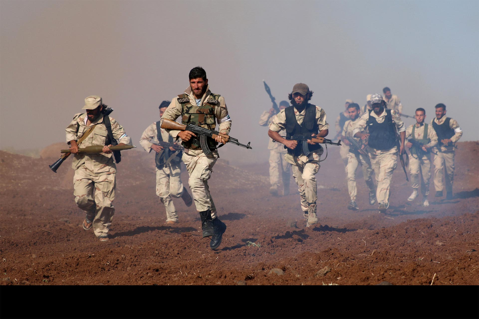 Desde que las fuerzas kurdas iniciaron una ofensiva en Siria, 450 yihadistas han perdido la vida