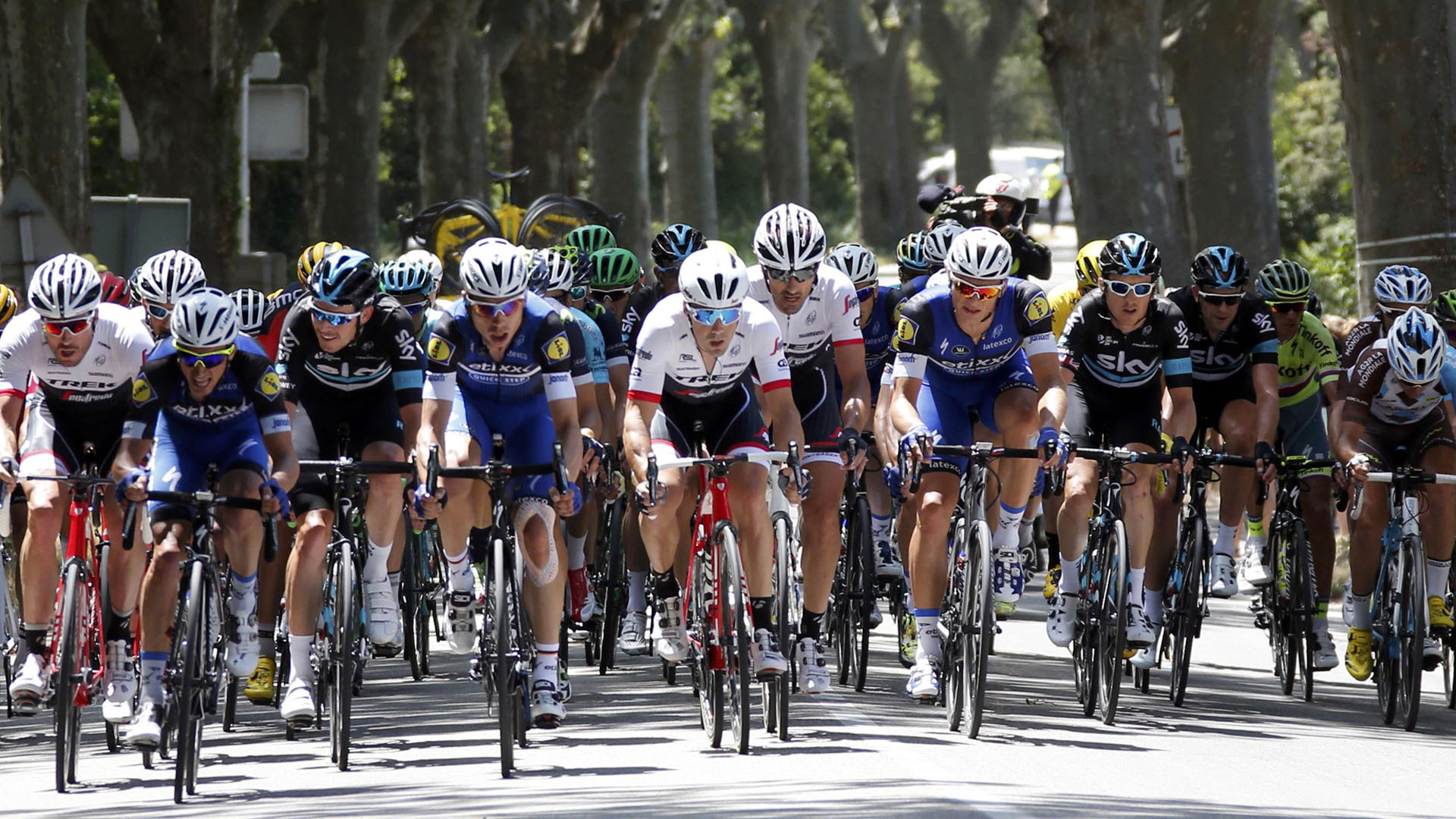 Refuerzan seguridad en Tour de Francia