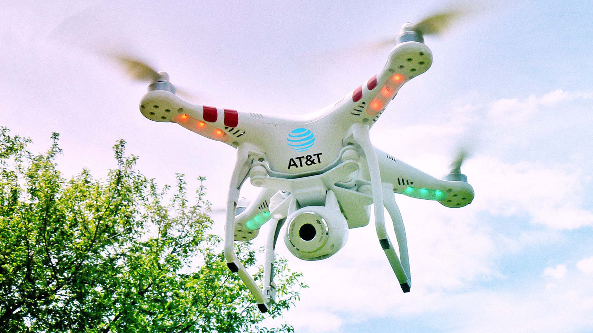 Alinaza entre AT&T y Qualcomm Technologies busca sacar provecho a Drones
