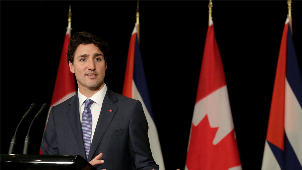 El primer ministro Justin Trudeau, indicó durante su primera visita a la isla, que es importante mantener la línea que se está tomando