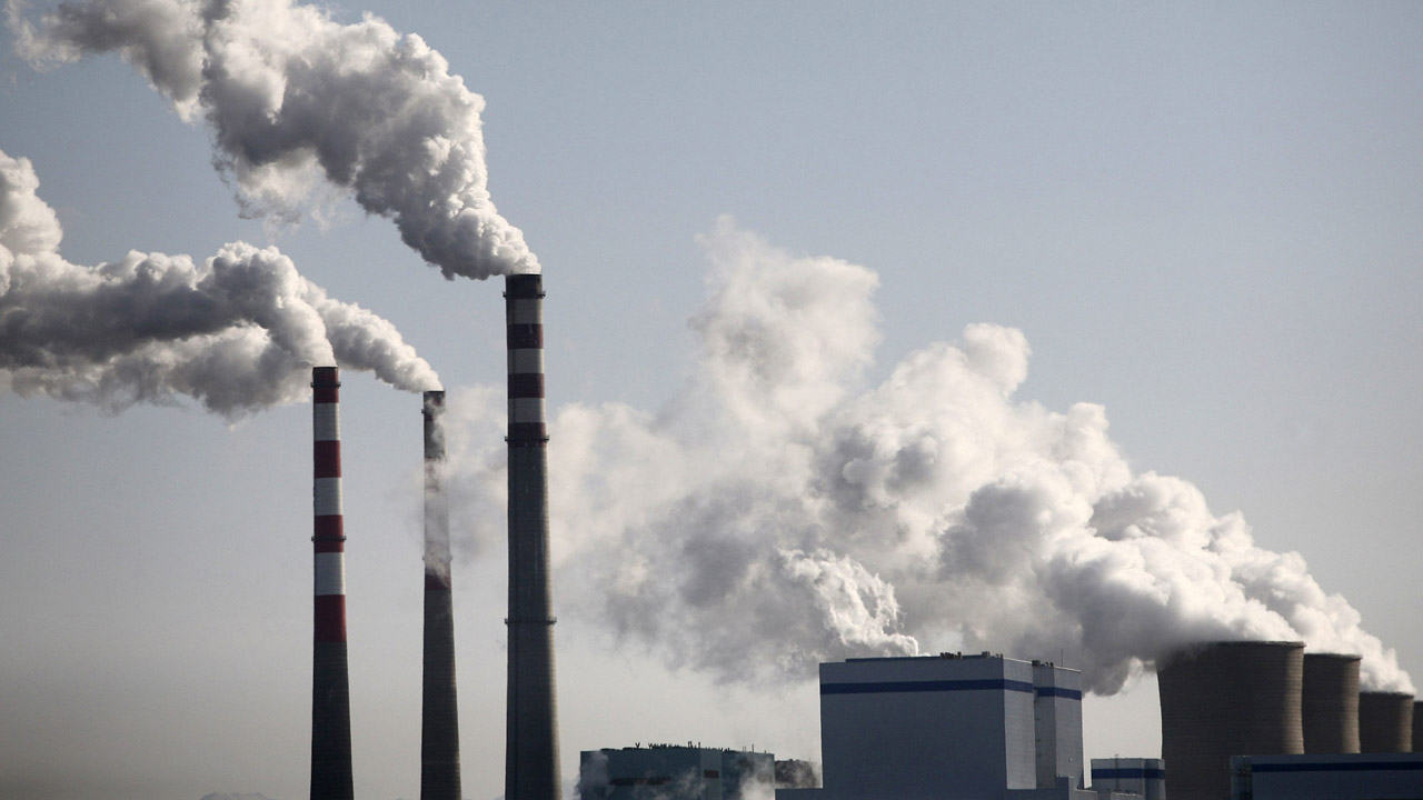 La finalidad del acuerdo es reducir las emisiones de los gases de efecto invernadero en un 40% hasta 2030