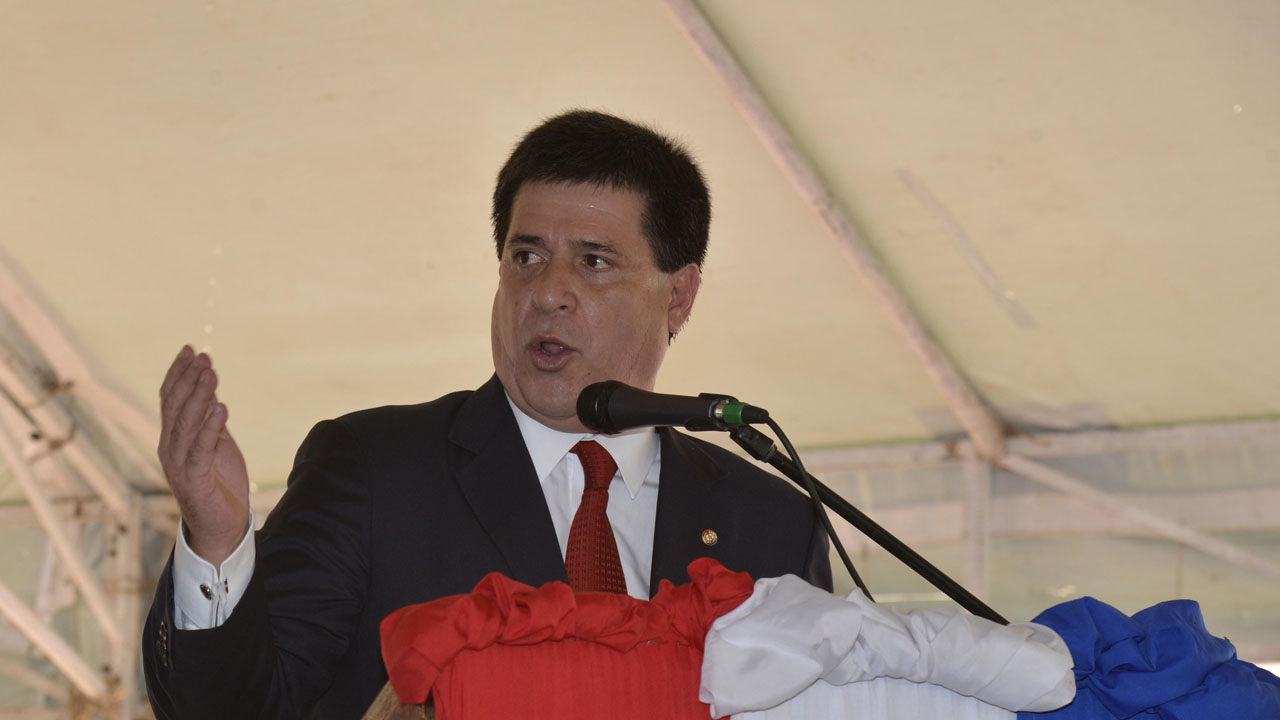 El mandatario paraguayo, Horacio Cartes, vetó el Presupuesto General de la Nación para el próximo año lo que producirá debates en el Congreso