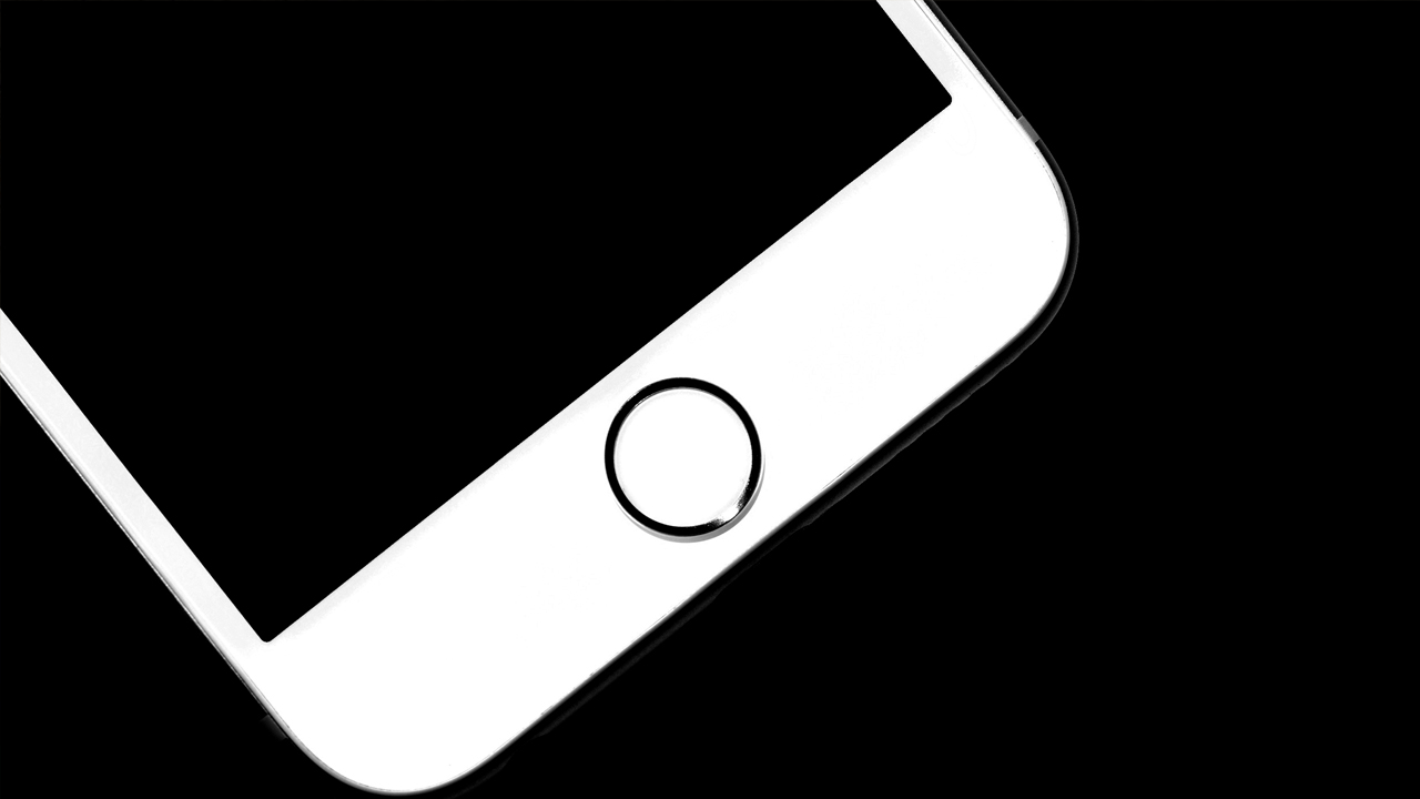 Un portal especializado asomó la posibilidad que el nuevo iPhone pase a tener un sensor en la pantalla