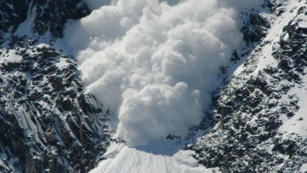 Más de 119 muertos en la avalancha