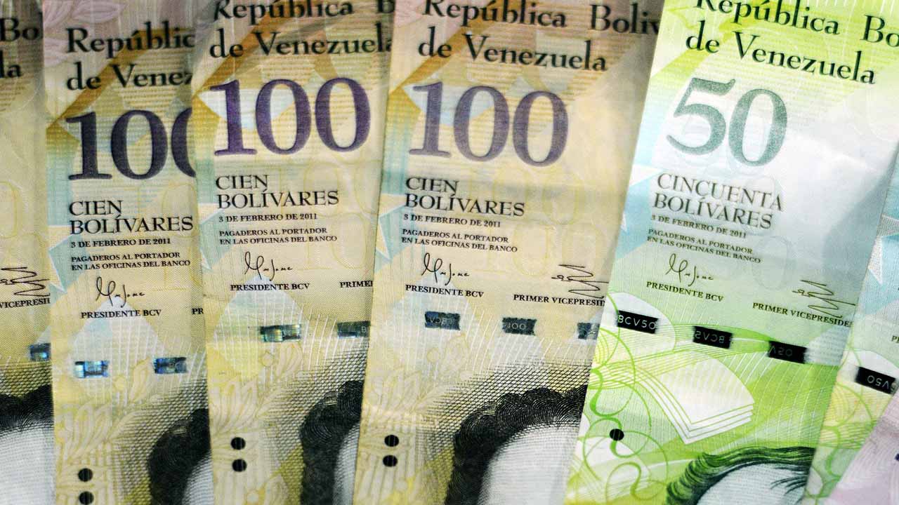 Luisa Ortega Díaz informó que determinarán cómo llegó el cono monetario al país centroamericano