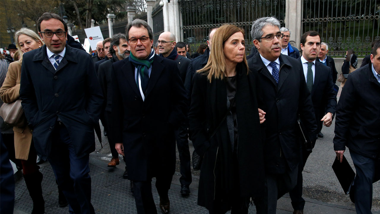 La Fiscalía de Cataluña inhabilito a Artur Mas por dos años por la consulta independentista