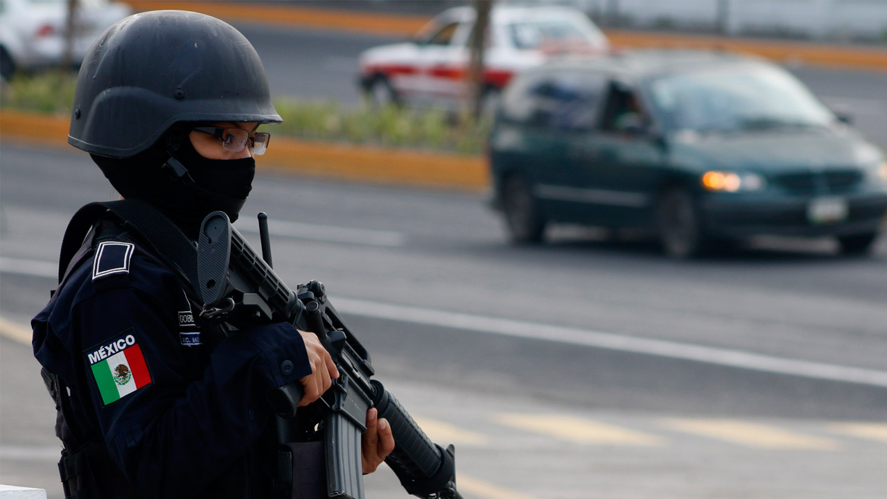 El hallazgo de los cuerpos, que tenían papeles con amenazas, se dio en la localidad de Veracruz