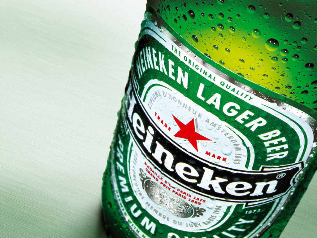Converse, Heineken y San Pellegrino, podrían salir del mercado húngaro debido a una ley que espera "prohibir el uso de símbolos totalitarios"