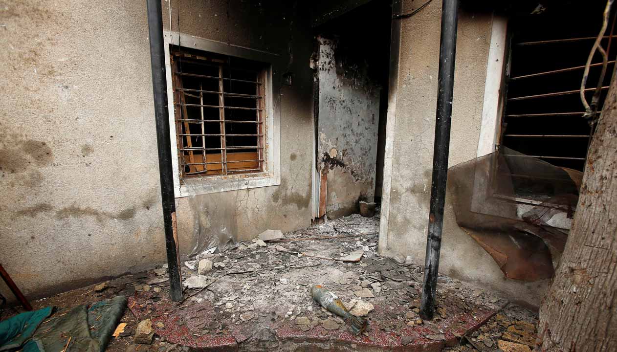 Aunque las investigaciones continúan, las autoridades indican que el Estado Islámico es el responsable de instalar explosivos en las viviendas