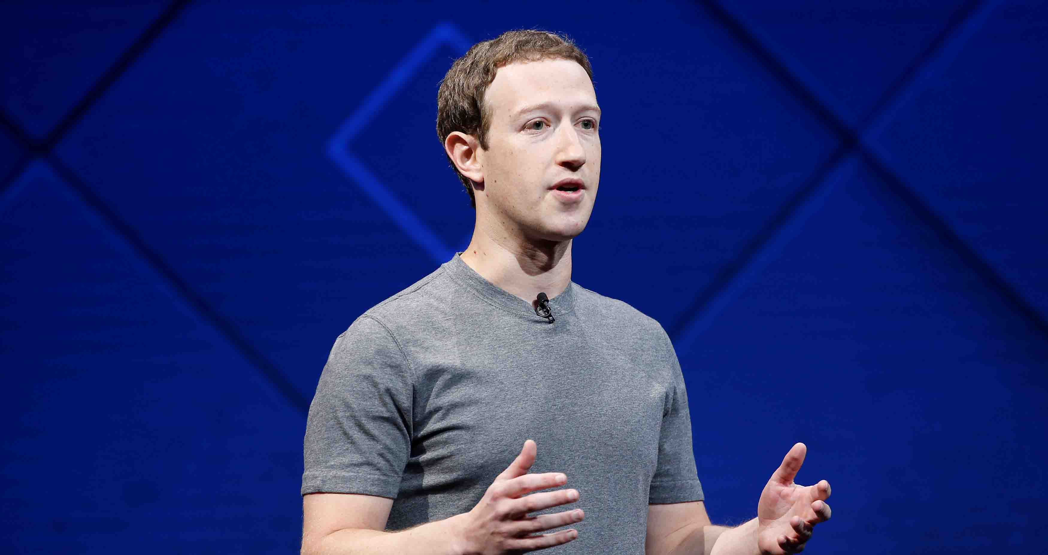 La compañía de Mark Zuckerberg está diseñando un mecanismo que envíe pensamientos sin necesidad de usar el teclado