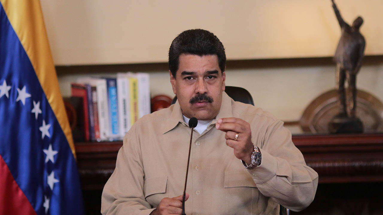Maduro busca la paz este 19 de abril