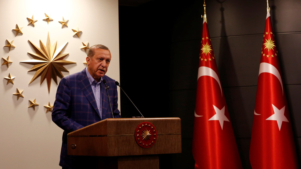 El 51,3% de los ciudadanos eligió el sistema presidencialista impulsado por el presidente Recep Tayyip Erdogan