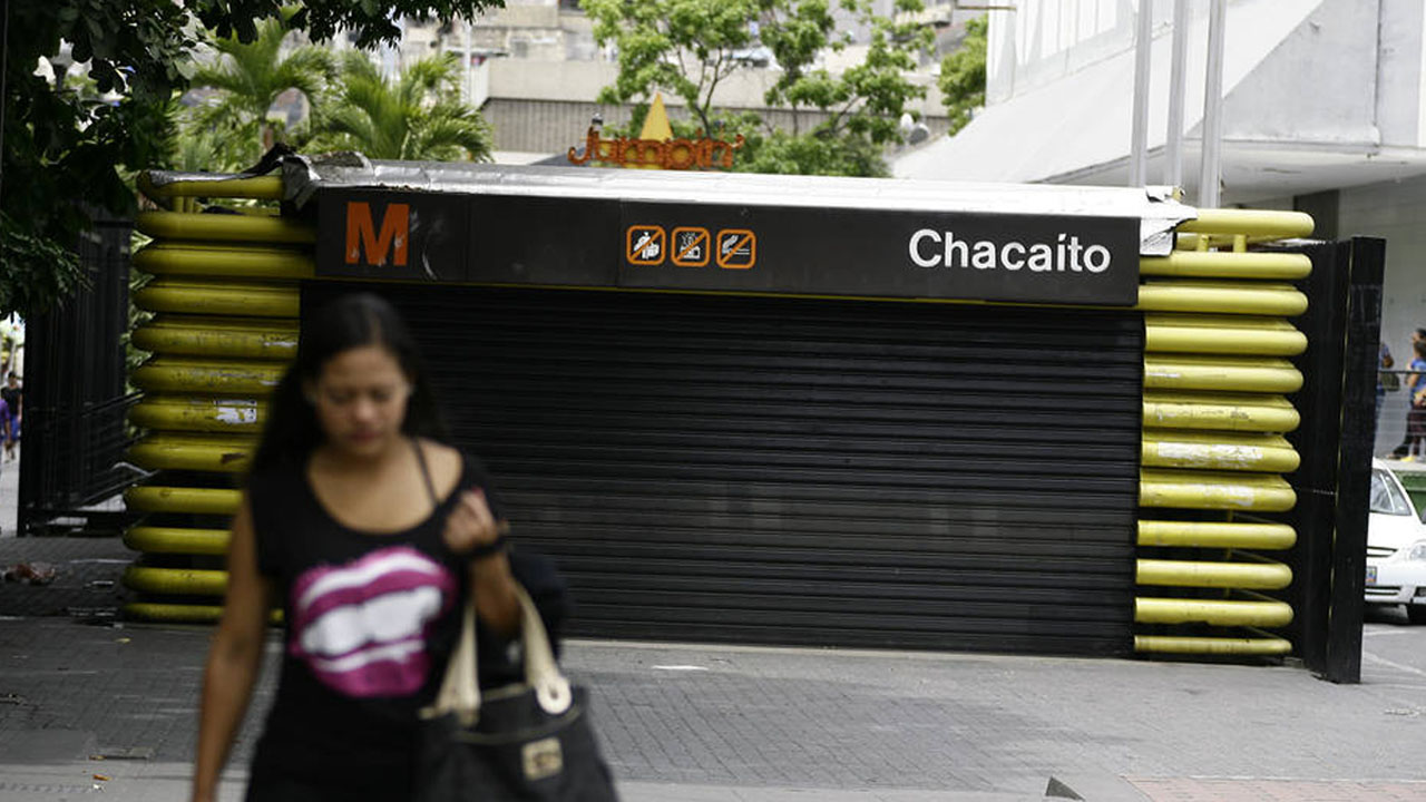 Chacaíto, Chacao, Altamira y Bello Monte están cerradas por "resguardo de usuarios, personal e instalaciones" según informó el sistema en Twitter