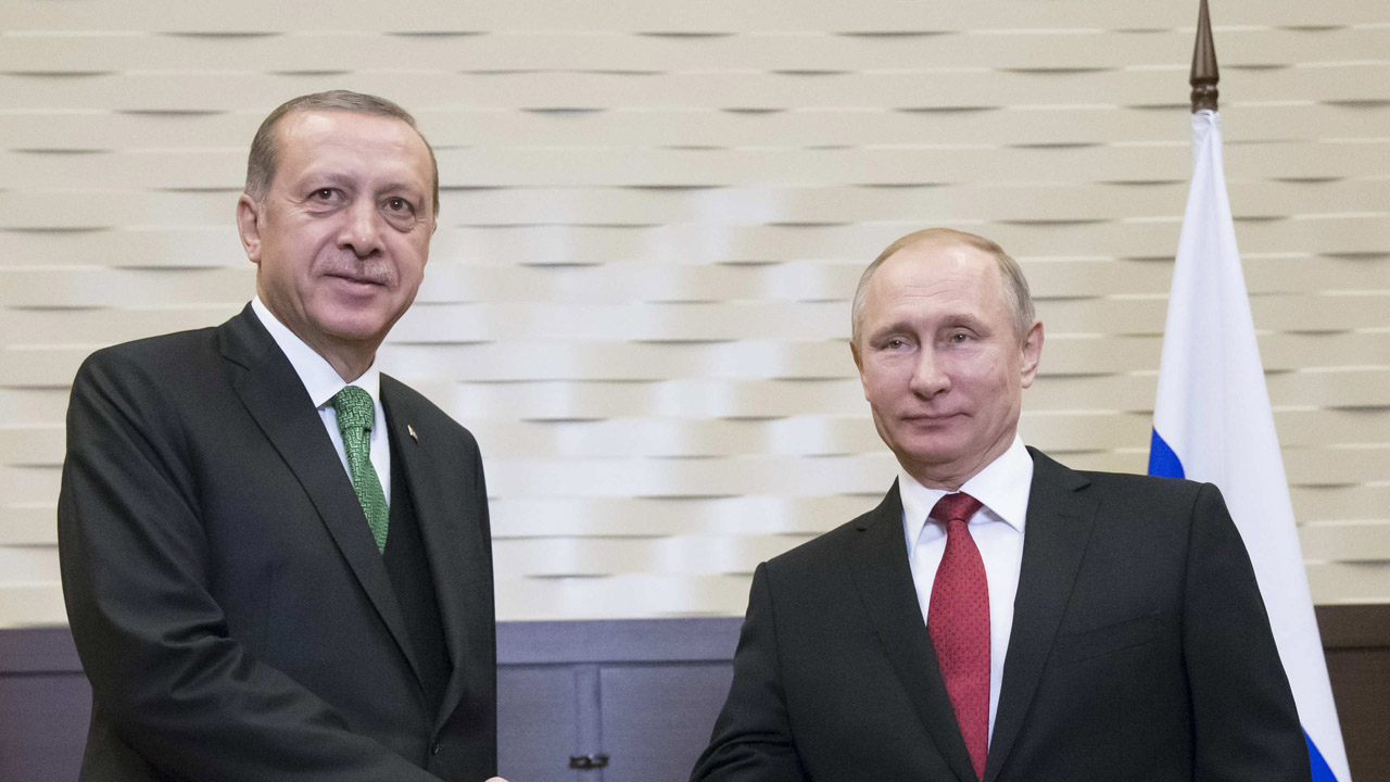 Los jefes de Estado de Rusia y Turquía quieren mejorar sus relaciones bilaterales y buscar una solución al conflicto en Siria