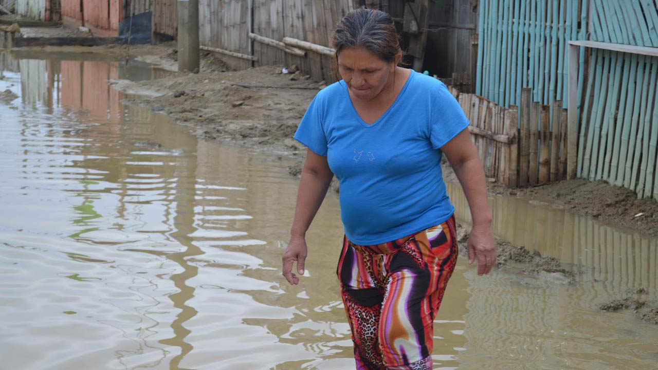 Las fuertes precipitaciones afectaron gravemente a familias residentes del barrio La Cabrera ubicado en la carretera vieja Charallave Ocumare