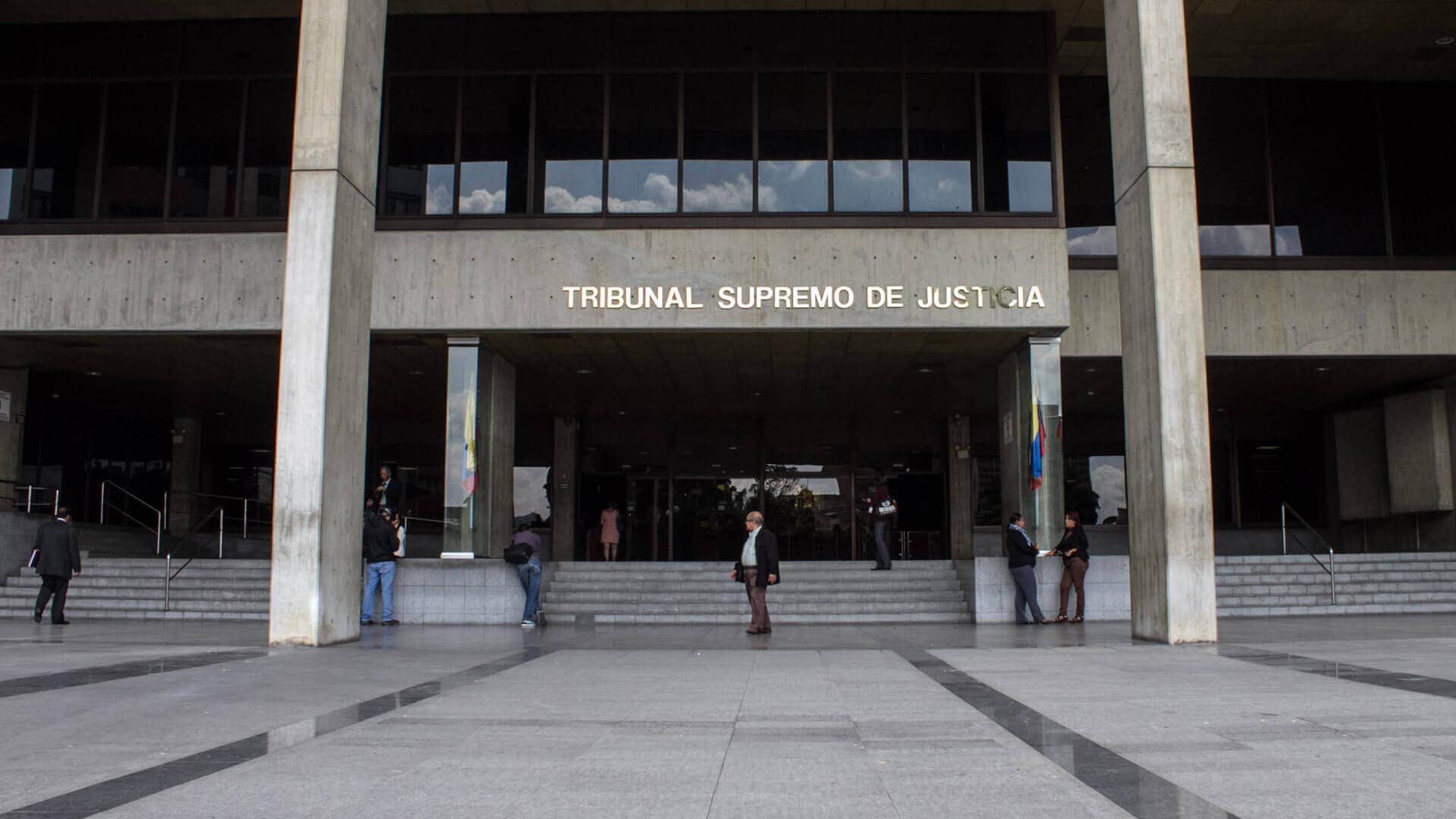 La sala constitucional del ente declaró " improponible" el escrito que introdujo el alcalde del municipio El Hatillo