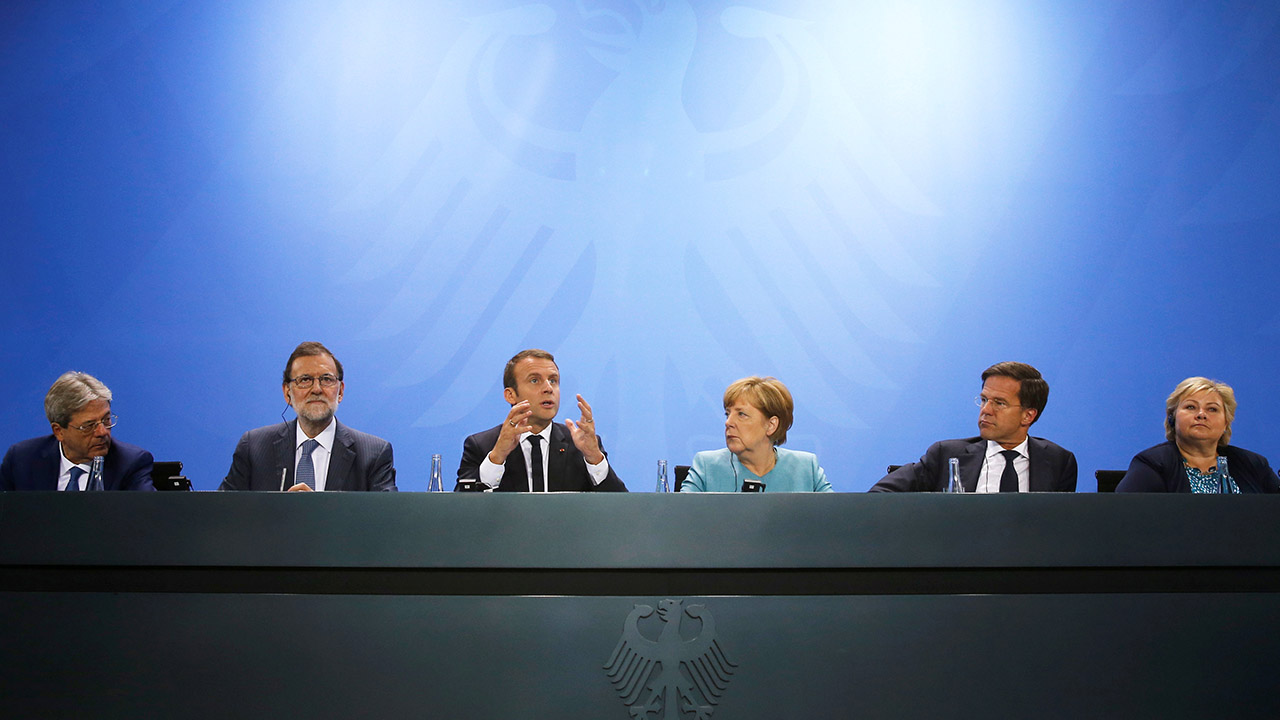 Angela Merkel recibió en Berlín a Emmanuel Macron, Theresa May, Mariano Rajoy, entre otros