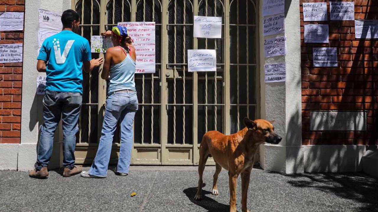 La actividad convocada por la MUD, se está realizando en distintas zonas de Caracas y del país
