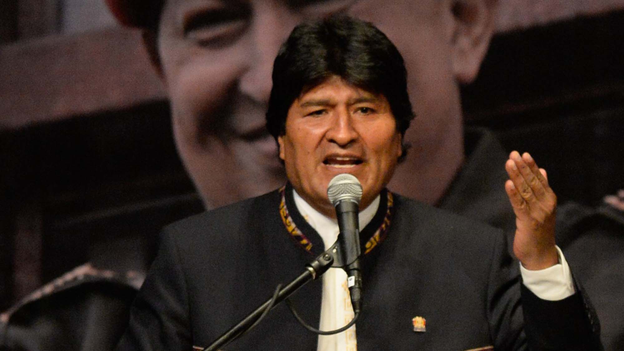 A través de twitter, el mandatario boliviano acusó a Trump de conspirar para "intervenir y dominar" al pueblo venezolano
