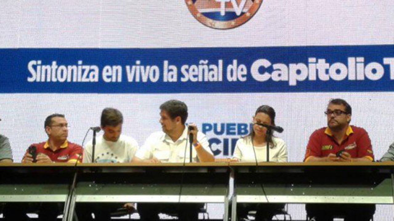 María Corina Machado y Carlos Ocariz resaltaron la operatividad de los puntos soberanos y celeridad para ofrecer resultados de la consulta