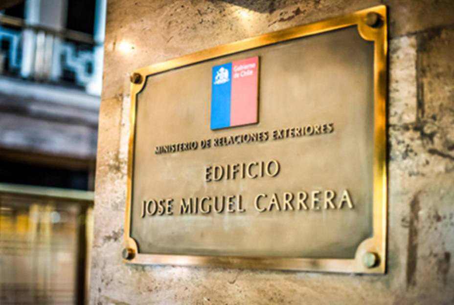 El magistrado nombrado por la AN fue recibido el jueves 3 de agosto en la residencia del embajador chileno en Caracas Pedro Ramirez