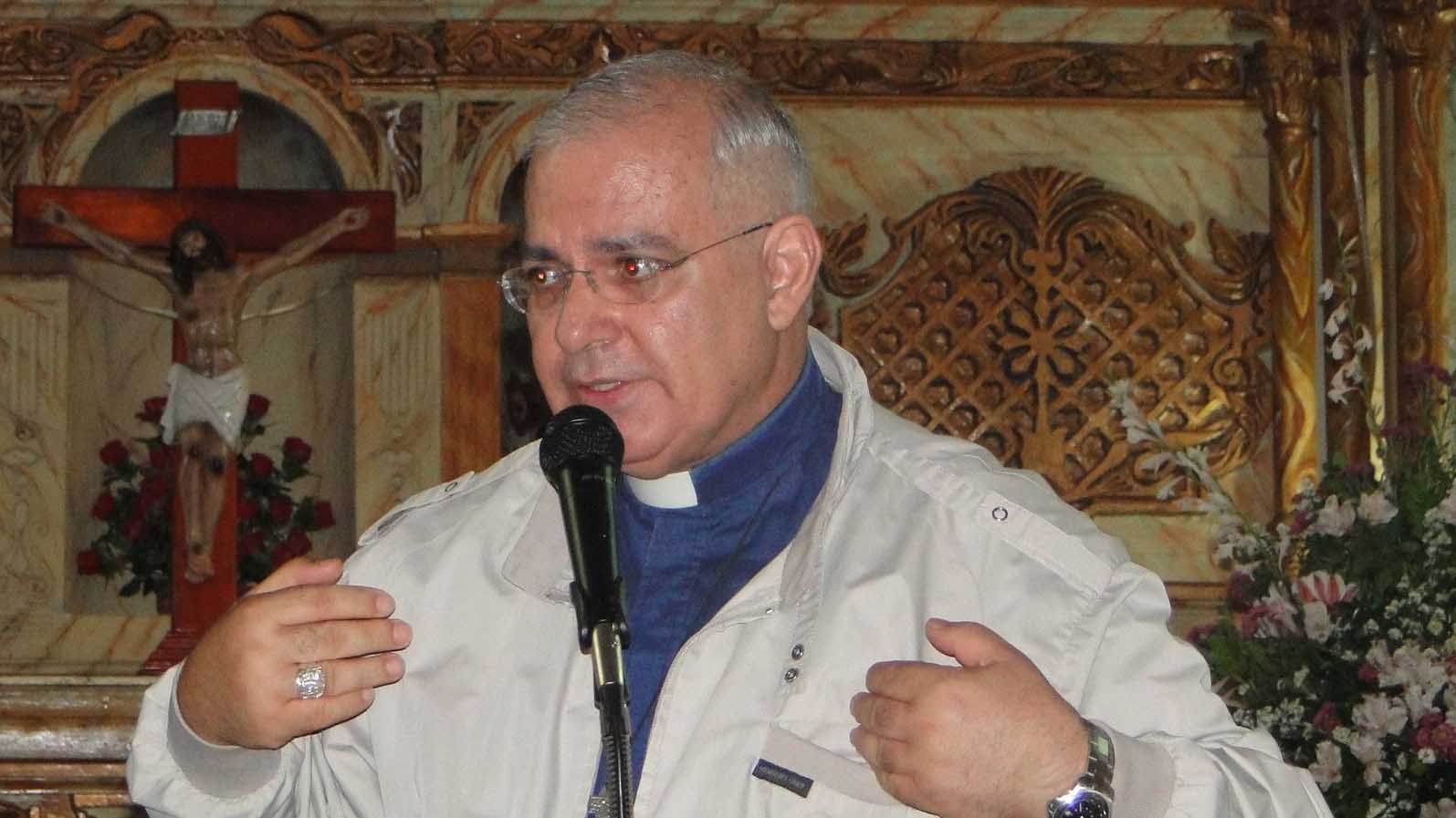 El vicepresidente de la Conferencia Episcopal Venezolana aseguró que se tiene la impresión de que al Gobierno no "le duele la angustia del pueblo"