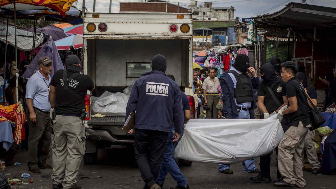 De acuerdo con cifras del Sistema Nacional de Seguridad Pública, este año está siendo para México el más violento desde que comenzaron los registros