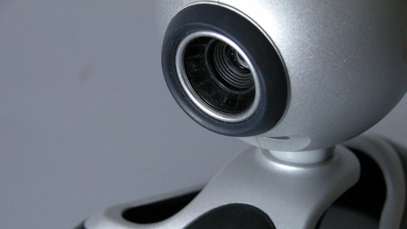 "Dumbo" es el instrumento de hackeo que permite tener control sobre webcams y micrófonos con el sistema operativo Windows