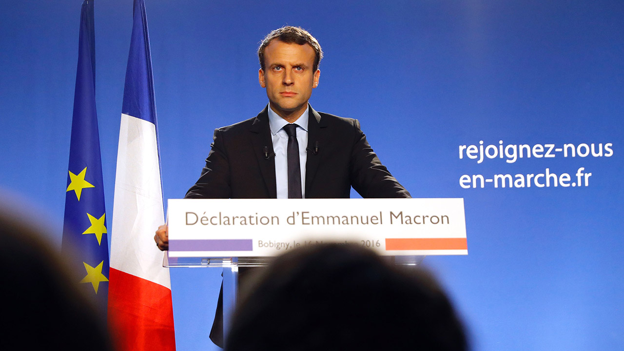 El presidente de Francia también pidió evitar nuevas escaladas de tensión en el país