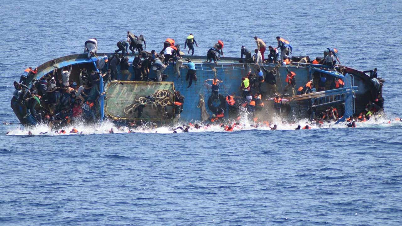 Mas de cien personas continuan sin ser halladas luego de que la embarcacion naufragara el pasado 20 de septiembre