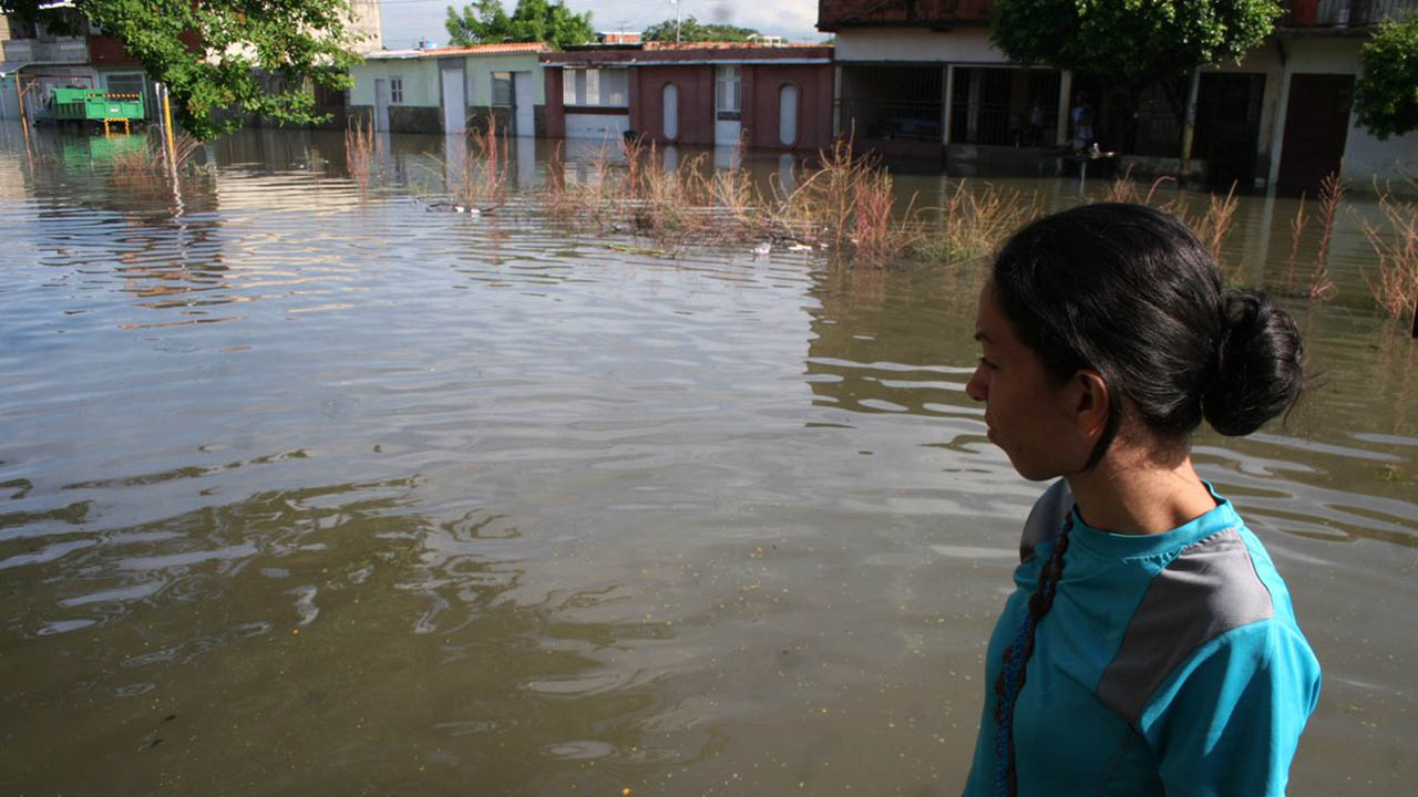 Habitantes de las urbanizaciones La Punta y Mata Redonda de Maracay denuncian los problemas luego de las lluvias en la zona no han sido solventados