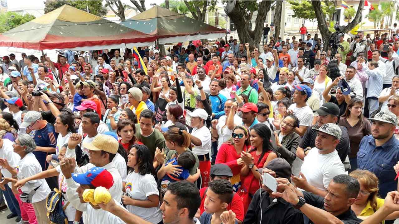 Este viernes 1 de septiembre, se realizó el juramento en Sucre, Monagas y Zulia para apoyar a los candidatos oficialistas