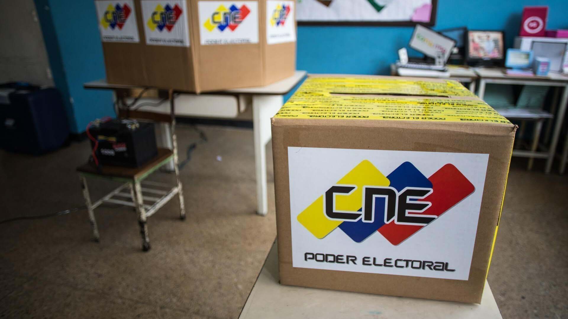 La rectora principal del CNE aseguró que el ente tomará las medidas necesarias para informar a los electores en caso de sustituciones