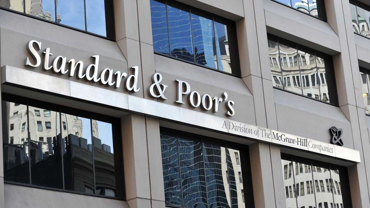 La calificadora financiera, Standard & Poors, otorgará 30 días de gracia para realizar los pagos de dos bonos