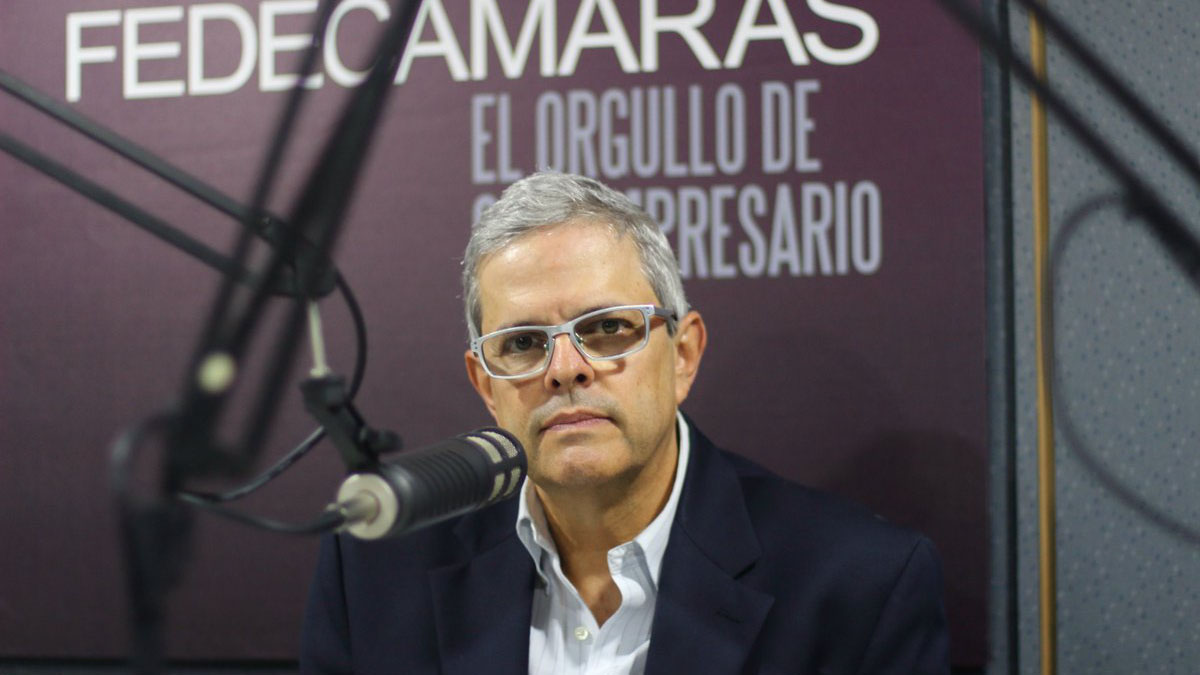 El presidente de Fedecamaras, Carlos Larrazabal, asegura que es urgente resolver el tema cambiario