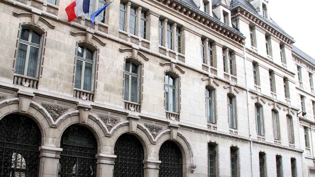 El portavoz del Ministerio francés de Exteriores rechazó la sentencia del TSJ que ordenó al CNE excluir a la alianza opositora