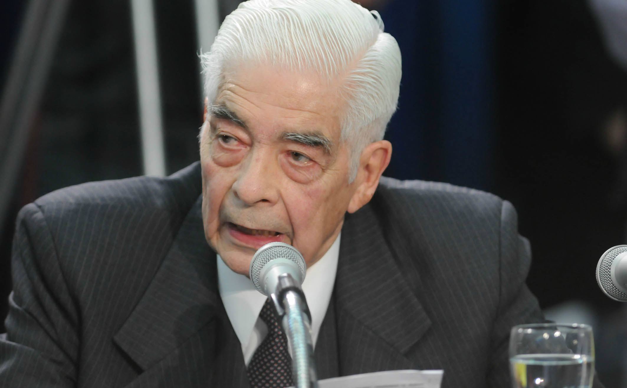 Luciano Benjamín Menéndez murió a los 90 años y fue ex jefe del Tercer Cuerpo del Ejército