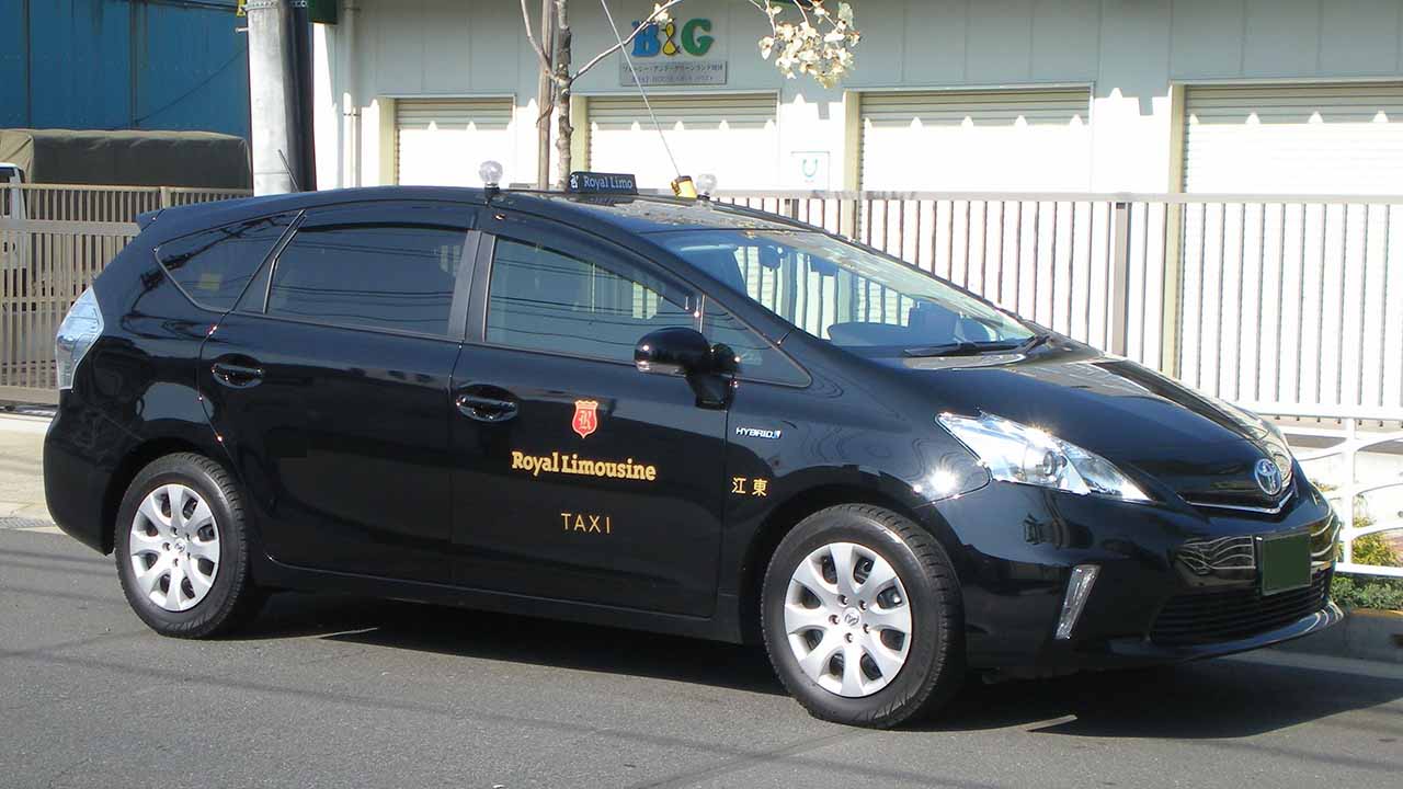DOBLE LLAVE-Toyota-utilizará-un-sistema-de-taxis-por-inteligencia-artificial