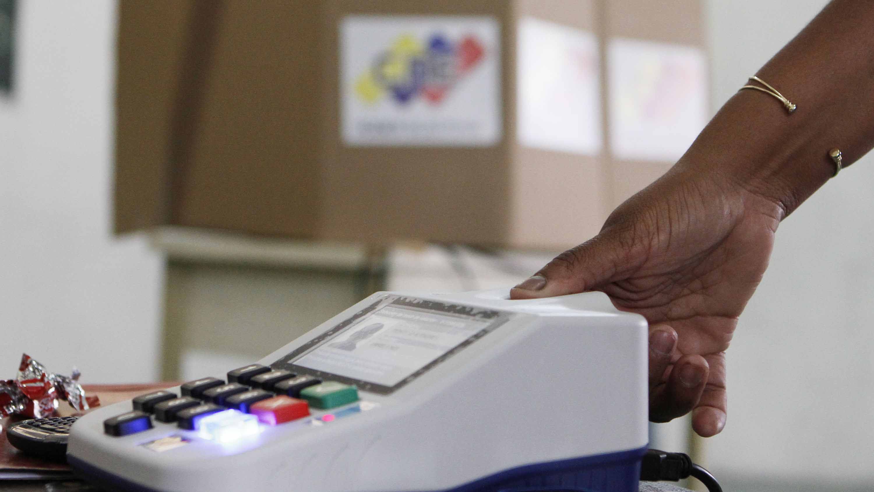 Doble Llave - Este miércoles #14M auditan el software y el Registro Electoral