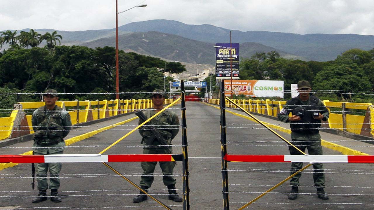 El hecho ocurrió en la vía Los Negros, Cerro Pata de Gallina, municipio Ayacucho en la frontera con Venezuela