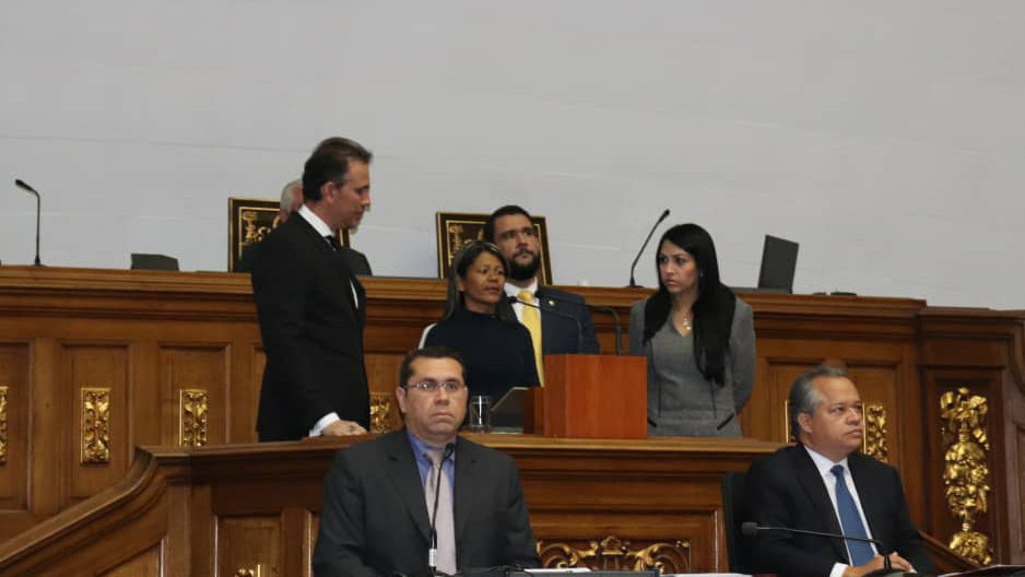 Doble Llave - AN realizó plenaria junto a familiares de caso PoliCarabobo