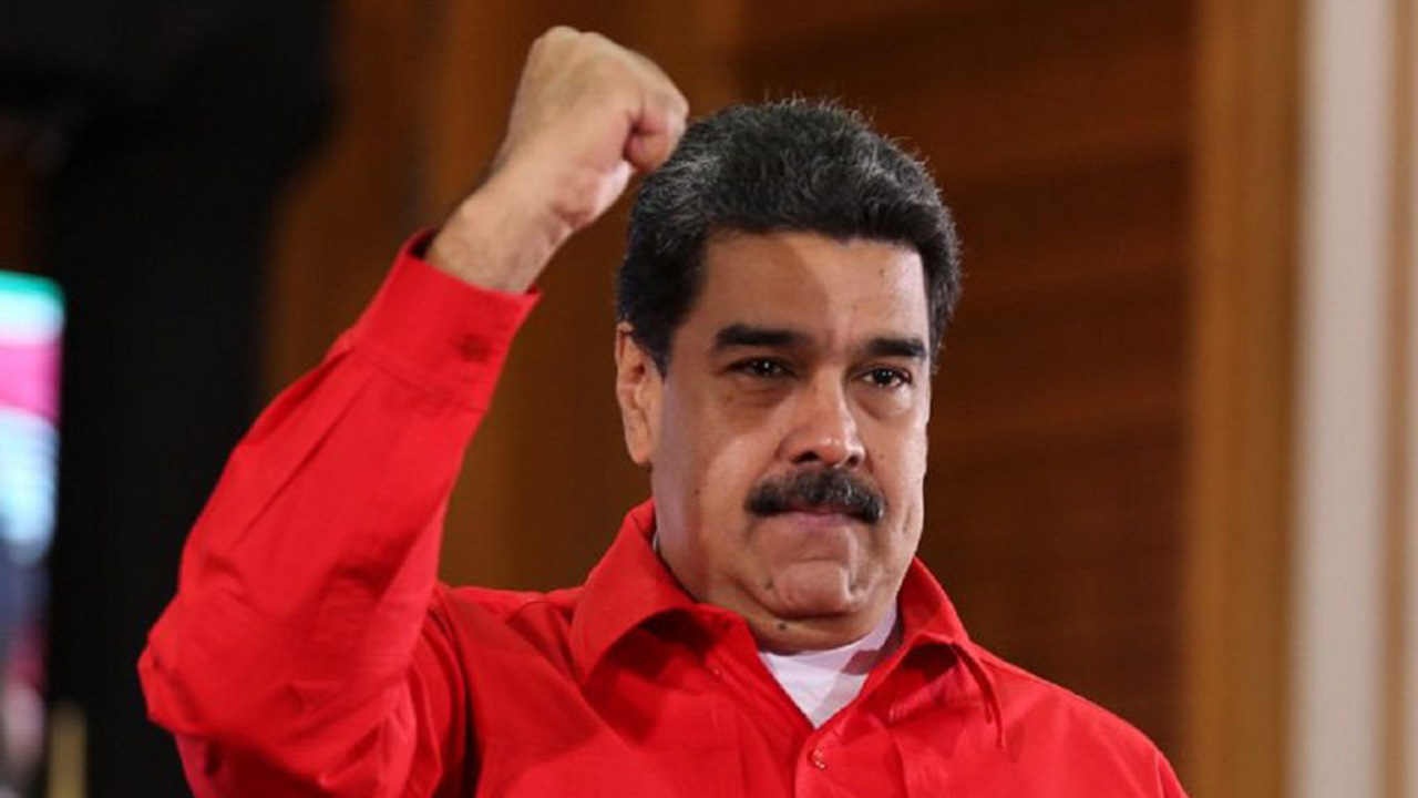 Maduro se juramenta ante la ANC