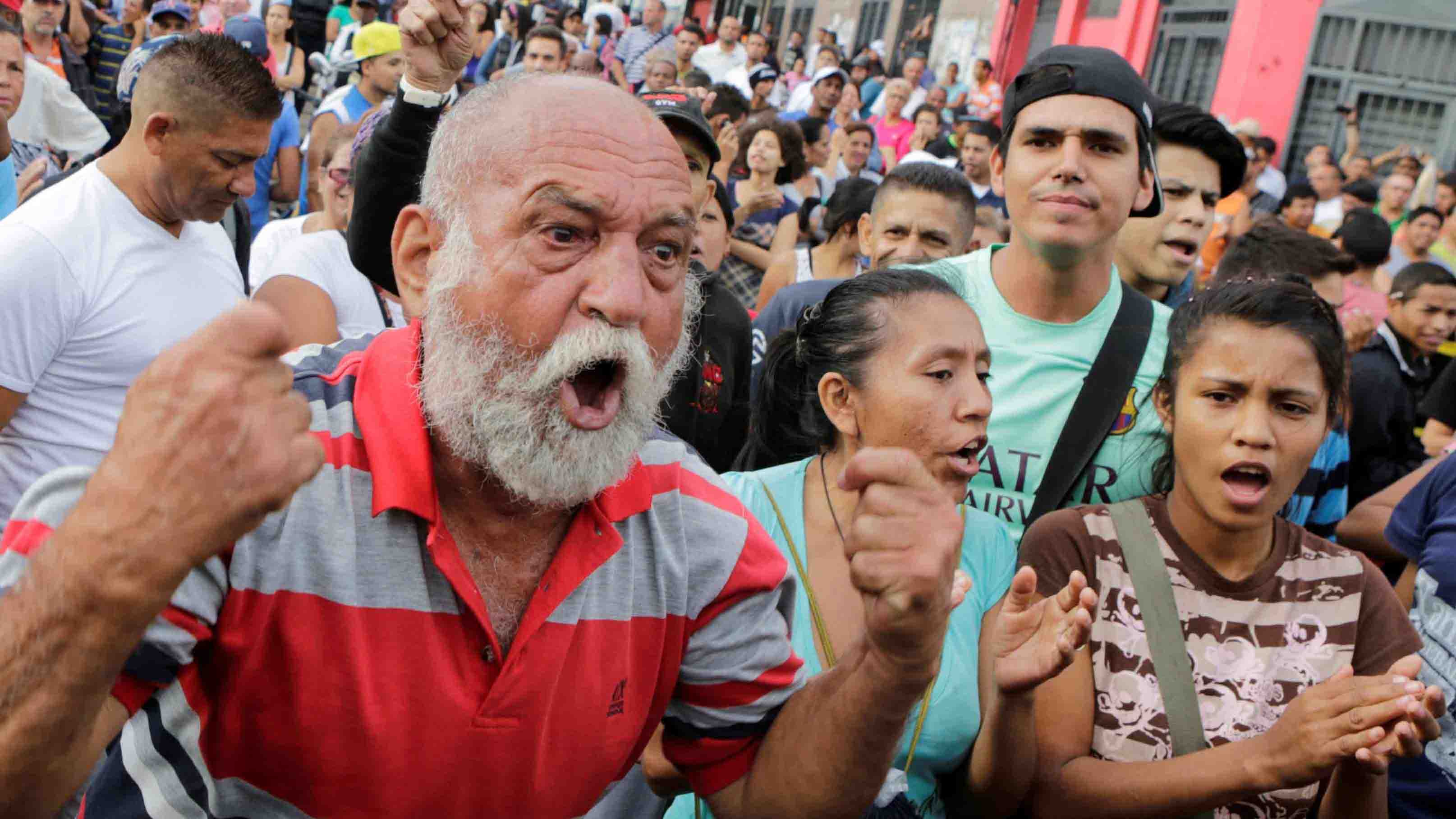 DOBLE LLAVE - El Observatorio Venezolano de Conflictividad Social indicó que este año la exigencia en las calles se debe a la falta de suministros básicos
