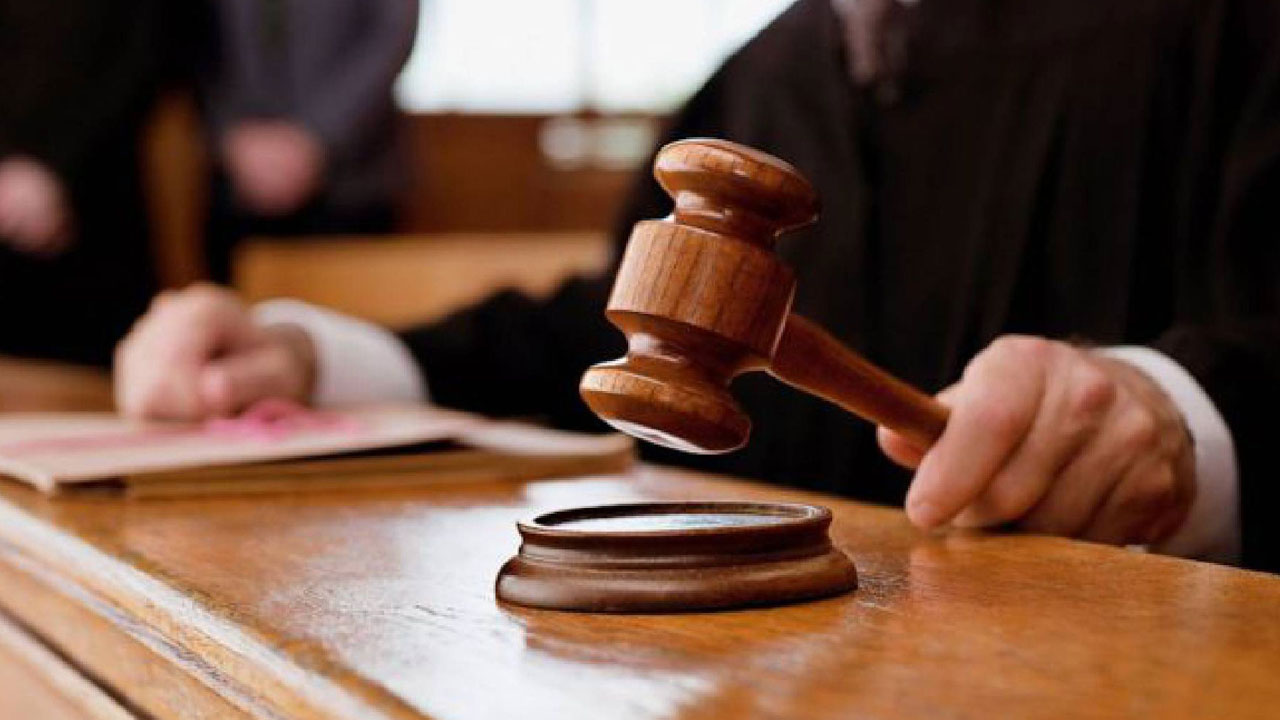 El Tribunal de Navarra emitió sentencia por el delito continuado de abuso sexual con prevalimiento