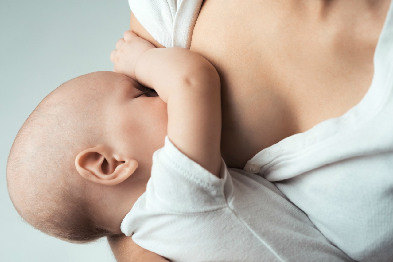 La lactancia materna convertir a tus hijos más inteligentes y seguros