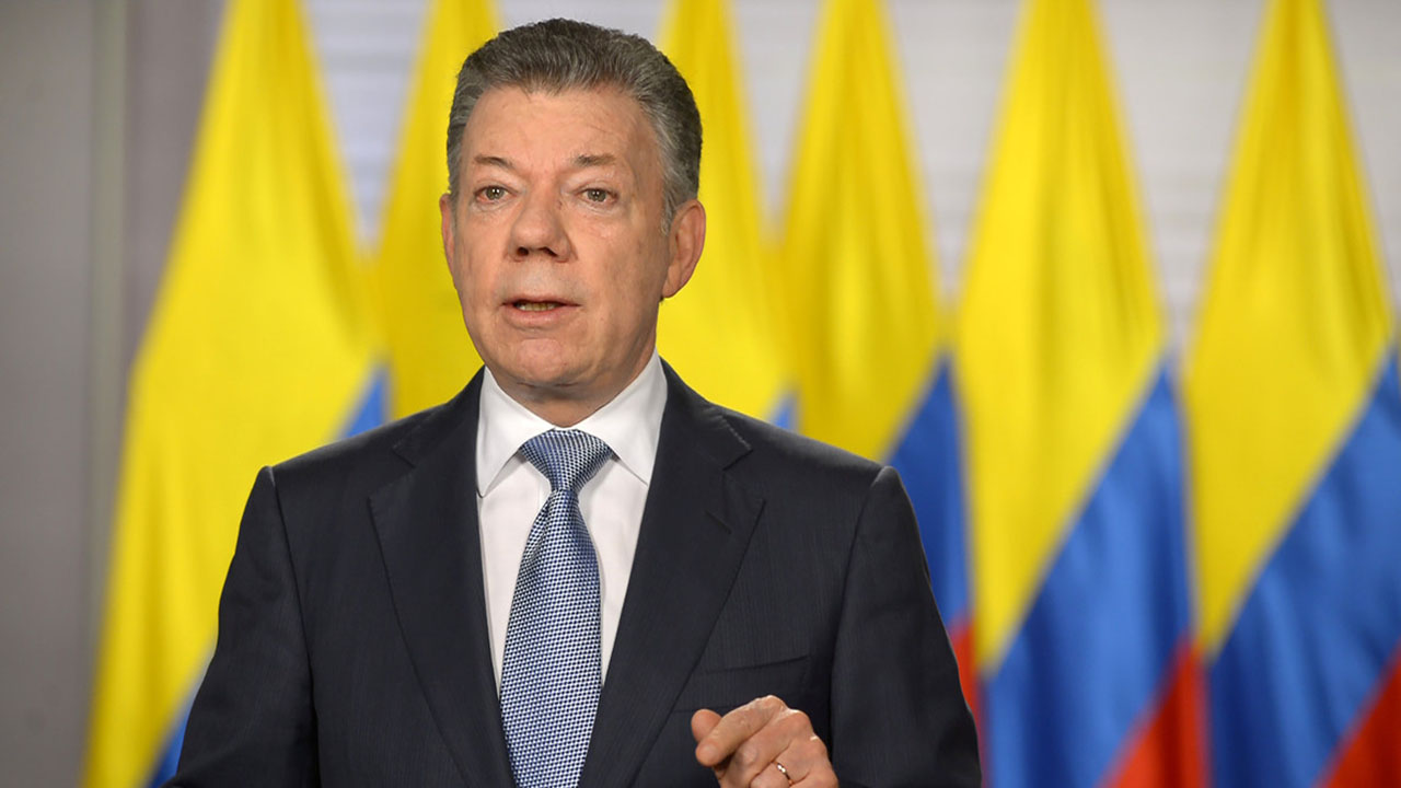El mandatario colombiano afirmó a estar acostumbrado a recibir todo tipo de acusaciones por parte de su par venezolano